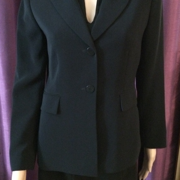 Tahari Jacket, Black, Size 4P - Picture 2 of 6